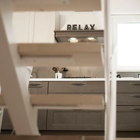 Piazza Salvatore 7, Gocce Di Sicilia